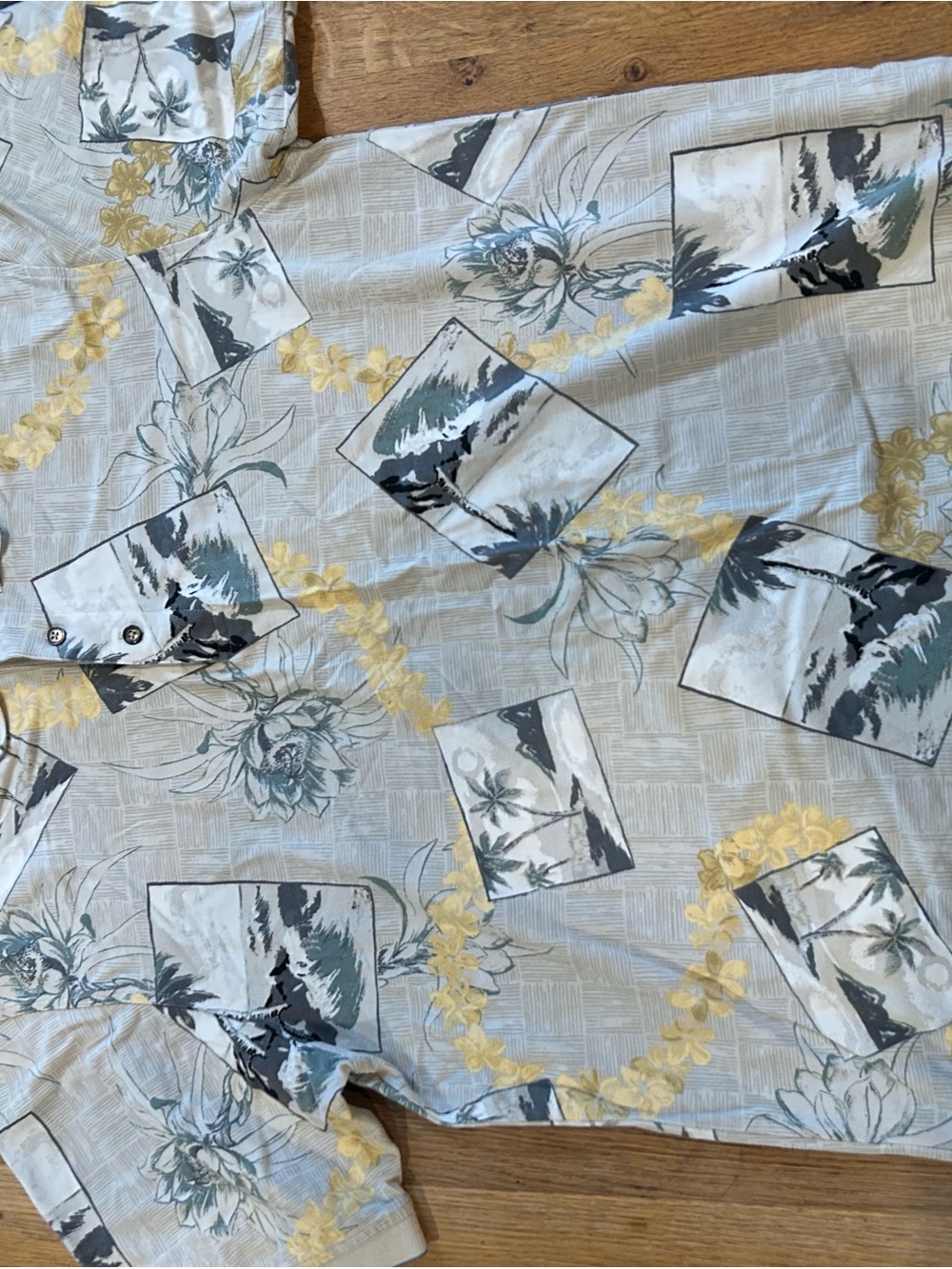 Arrow Men's Light Blue, Yellow, Gray Floral Hawaiian Polo